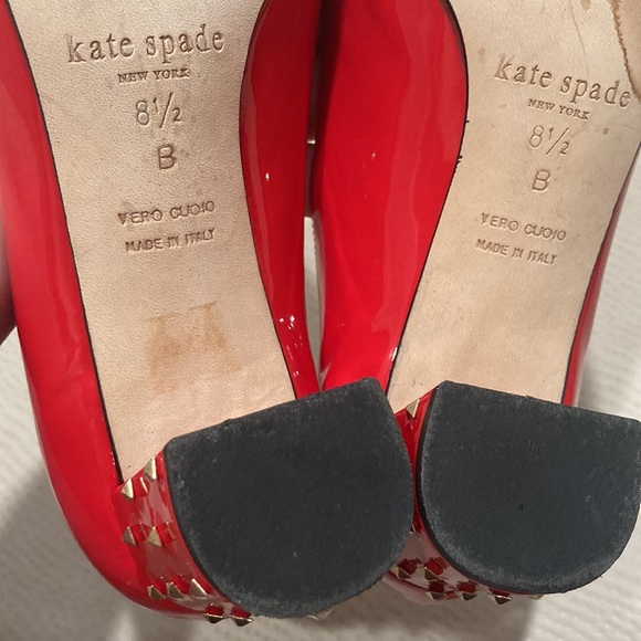 Kate Spade Patent Leather Pump in Red. - Picture 10 of 13